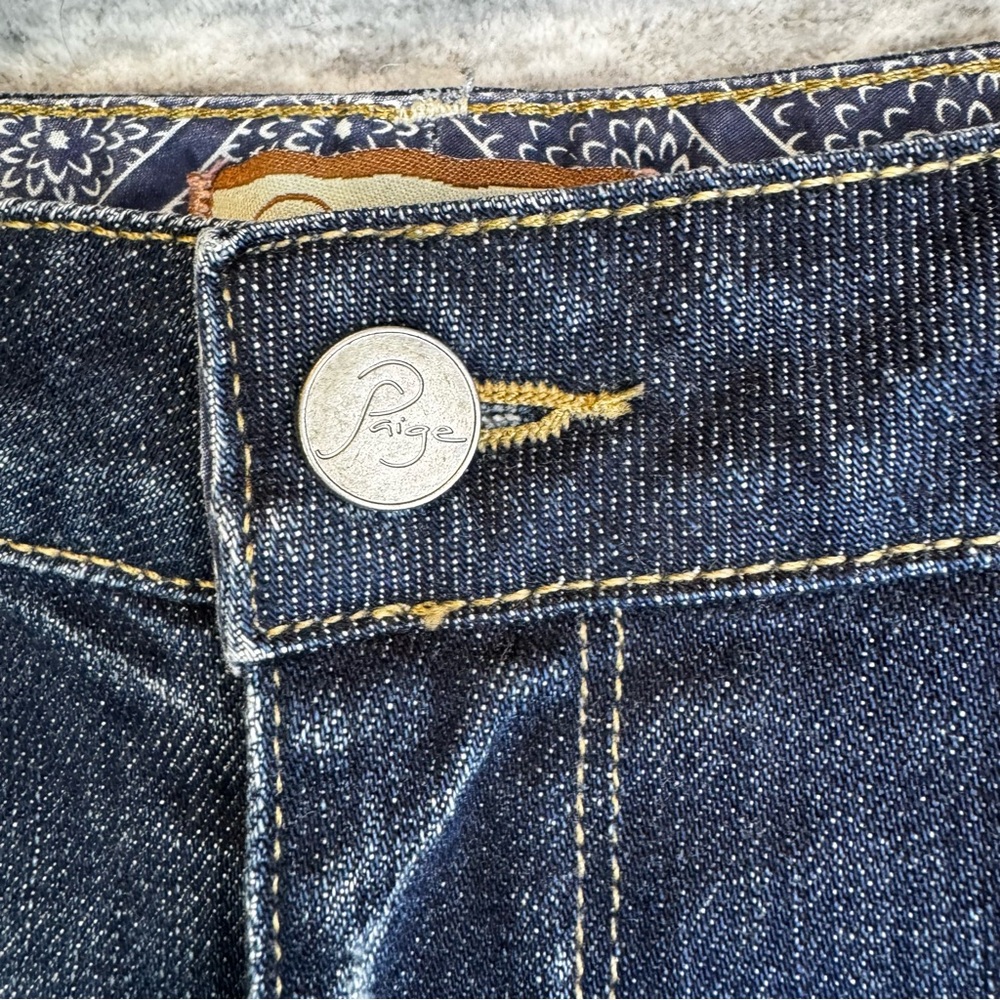 PAIGE Laurel Canyon Bootcut Denim Jeans Dark Blue Size 30 / 10 EUC - Picture 3 of 16